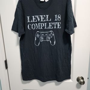 Level 18 complete 18th birthday shirt sz L